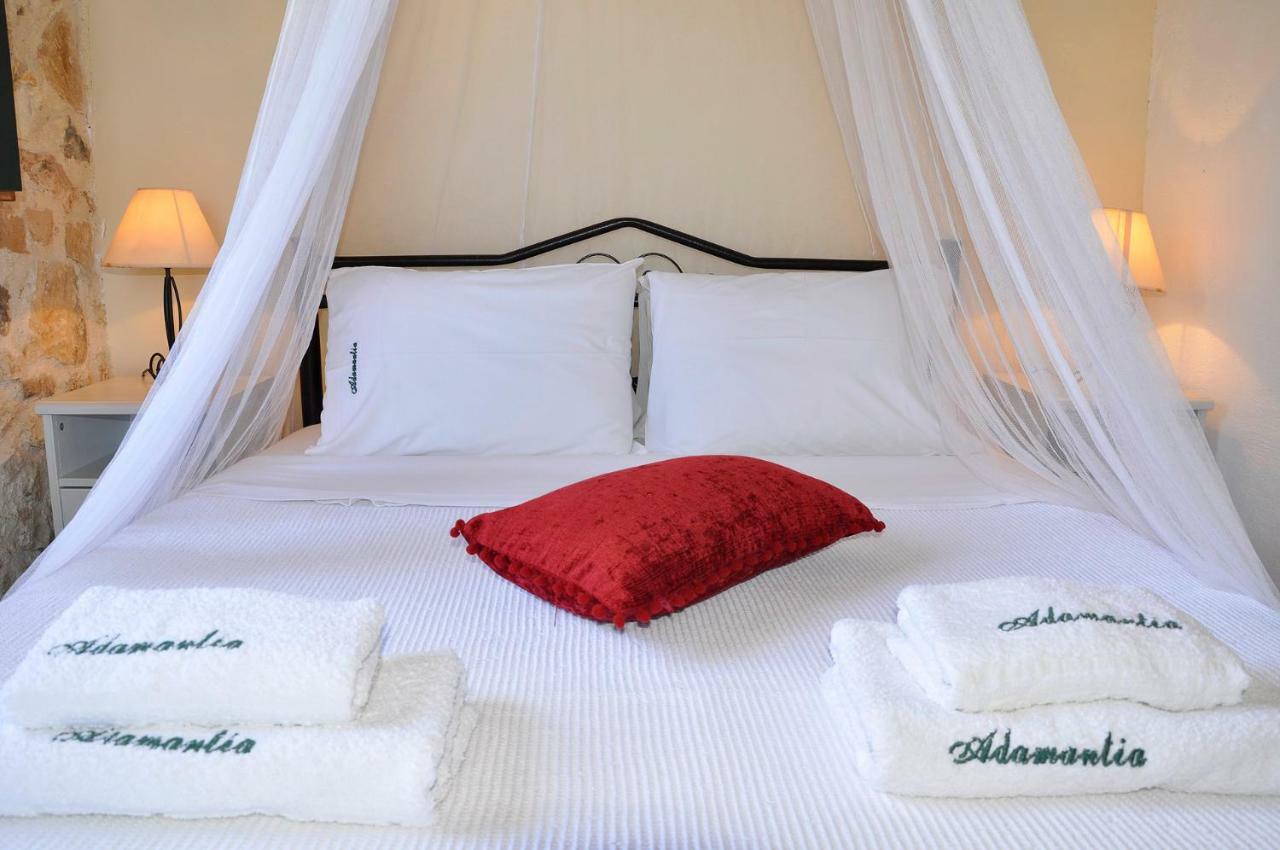 Adamantia Hotel Гайос Экстерьер фото